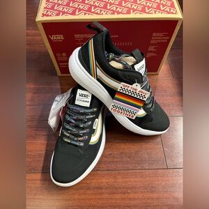 Vans UltraRange Exo Pride Black Mens 7 / Womens 8.5 Shoe Sneaker LGBTQ HALF BOX